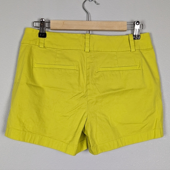 Ann Taylor City Short Lime Green Size 4 - Picture 7 of 8